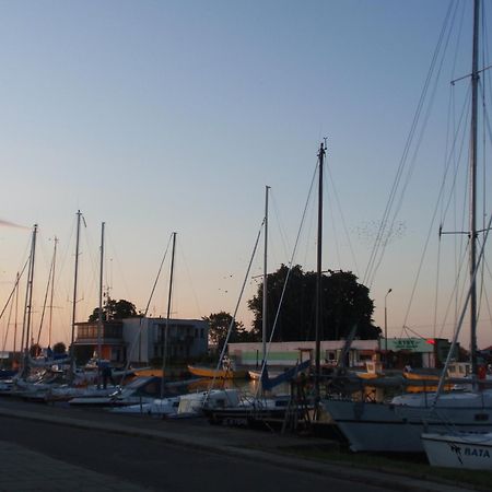 Hotel Kopernik Frombork Bagian luar foto