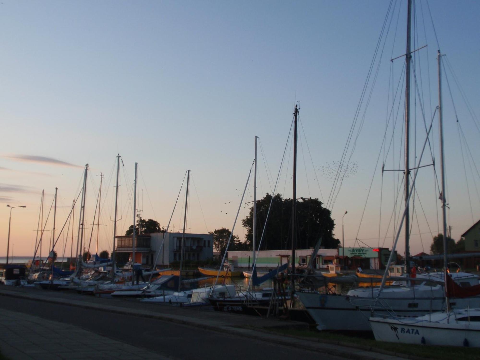 Hotel Kopernik Frombork Bagian luar foto