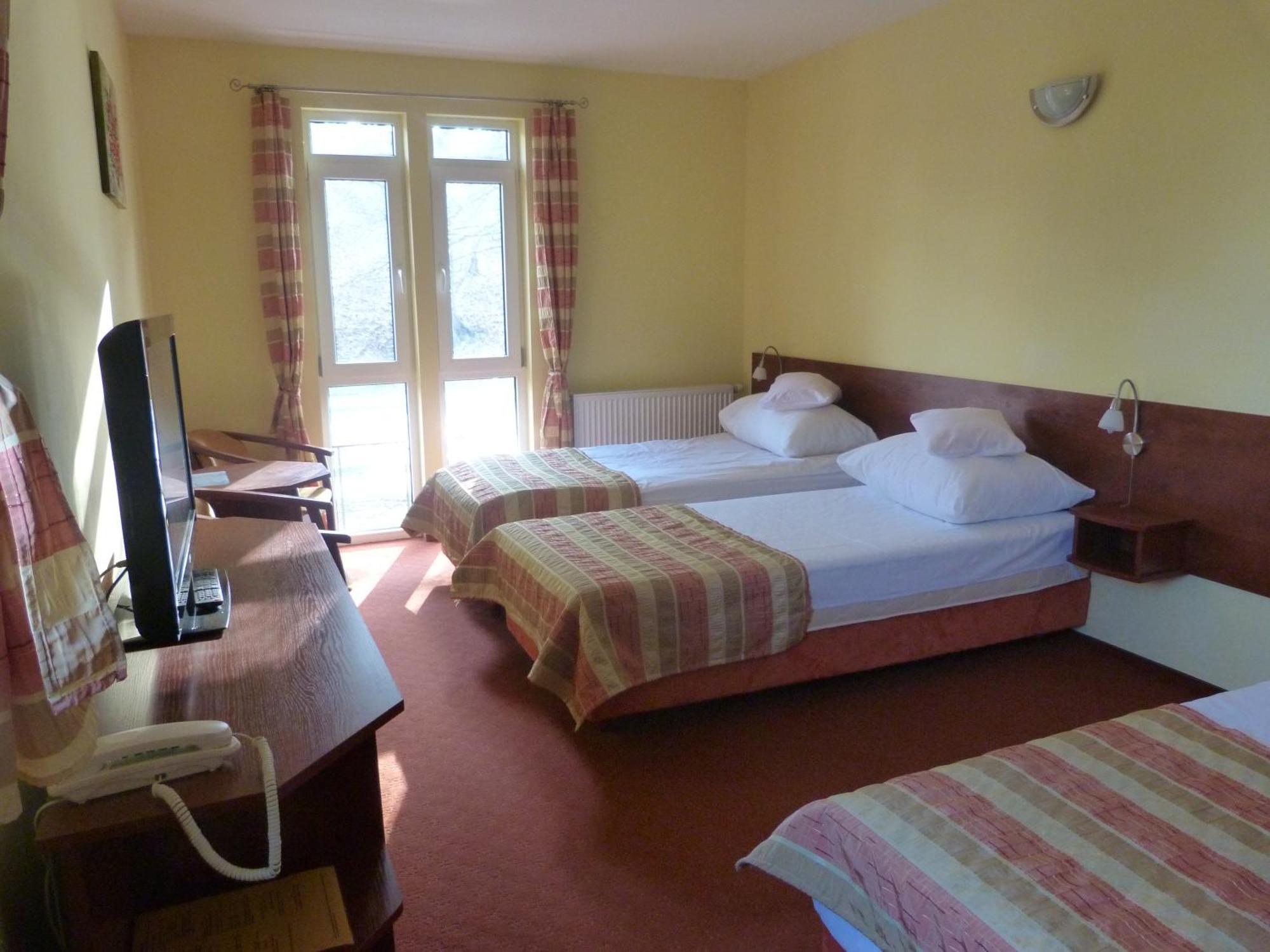 Hotel Kopernik Frombork Bagian luar foto