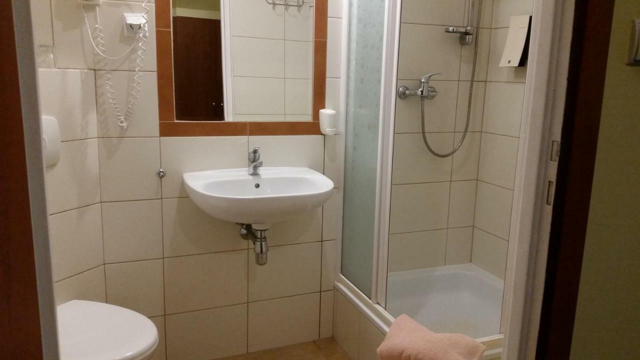 Hotel Kopernik Frombork Bagian luar foto